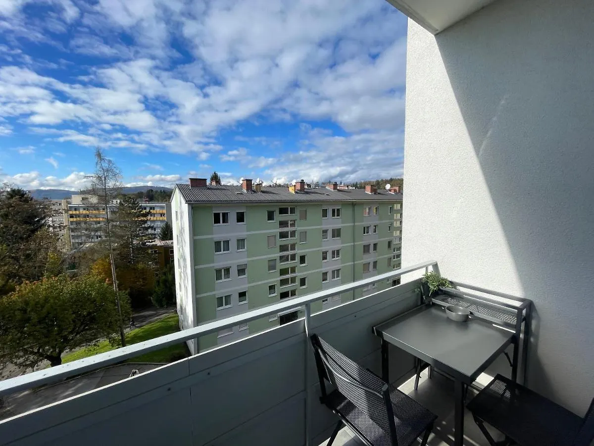 Moderne Wohnung In Lkh Naehe Graz Apartment