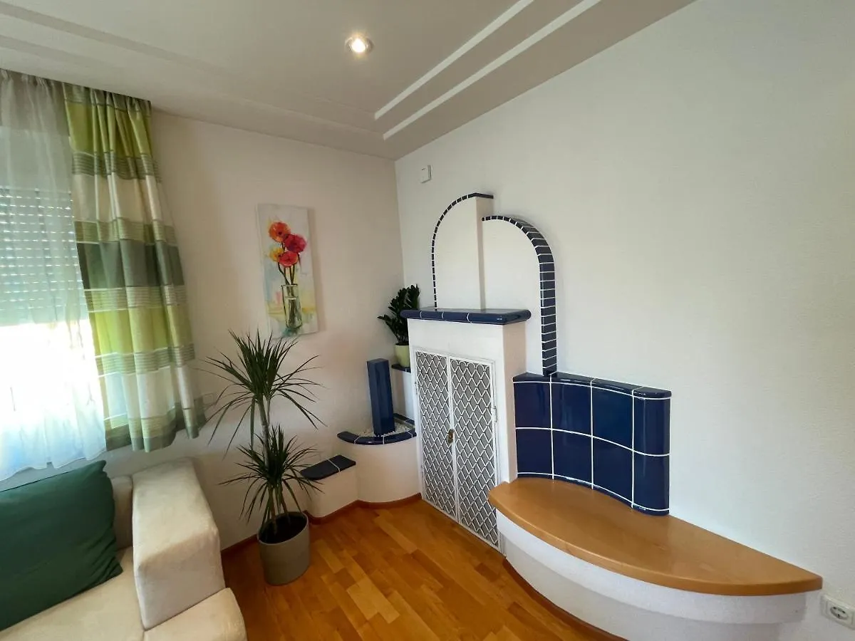Moderne Wohnung In Lkh Naehe غراتس